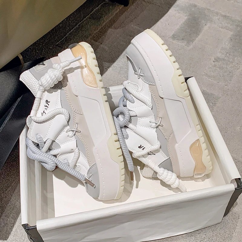 Wide Sole Women Chunky Sneakers Design Bread Shoes Women Platform Comfortable Fashion Sports Shoes Woman Zapatillas De Mujer