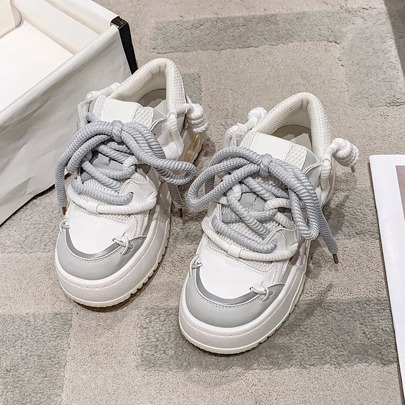 Wide Sole Women Chunky Sneakers Design Bread Shoes Women Platform Comfortable Fashion Sports Shoes Woman Zapatillas De Mujer