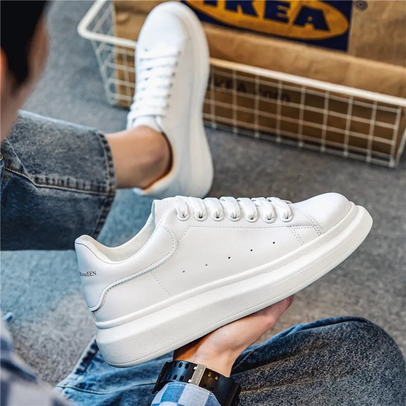 Men's Classic White Casual Sports Shoes Lace up Running Shoes Fashion Board Shoes Outdoor Lightweight Platform Women Sneakers