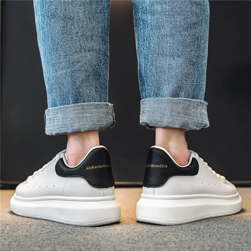 Men's Classic White Casual Sports Shoes Lace up Running Shoes Fashion Board Shoes Outdoor Lightweight Platform Women Sneakers