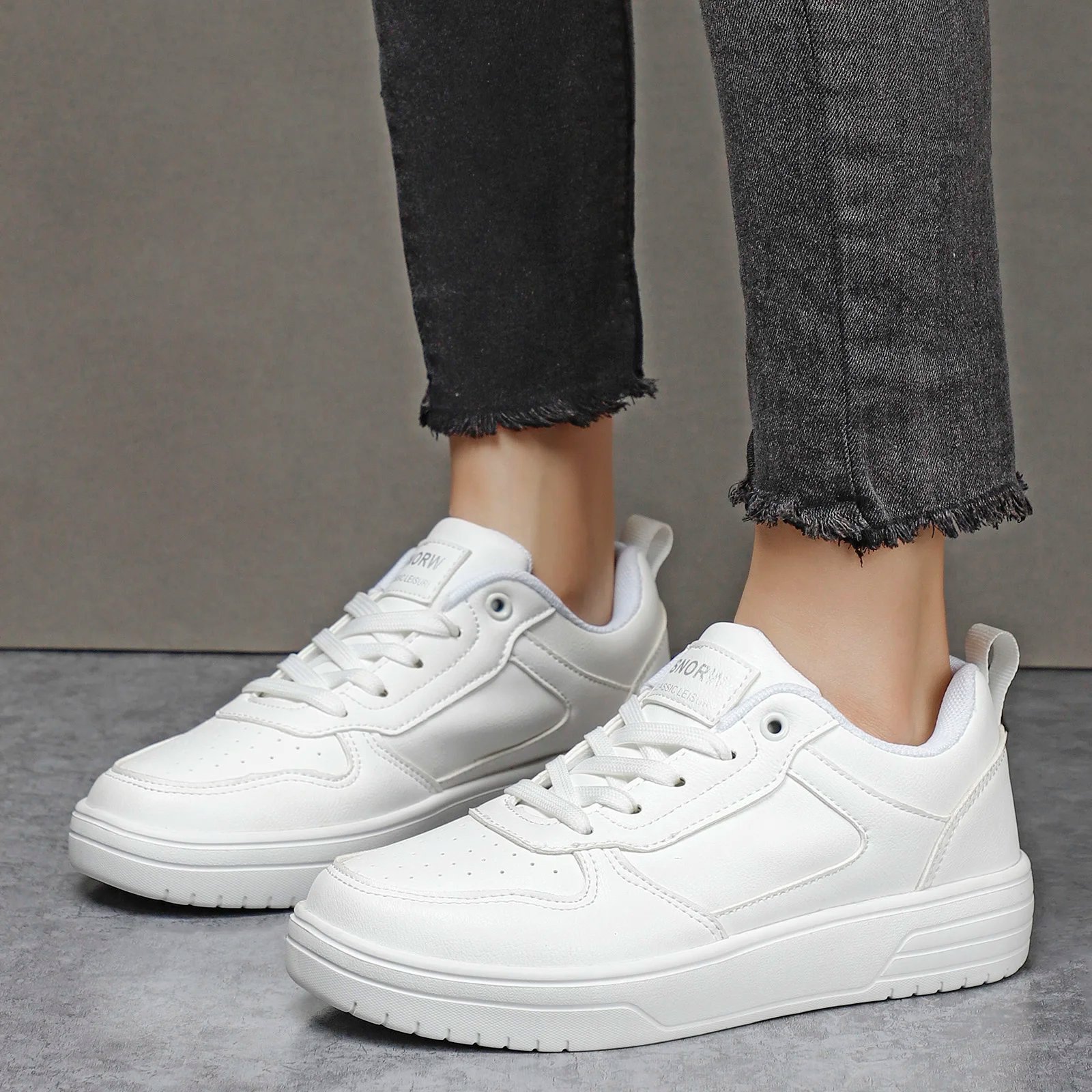 Women Shoes Skateboarding Shoes For Women Sneakers Lightweight White Black Sports Shoes