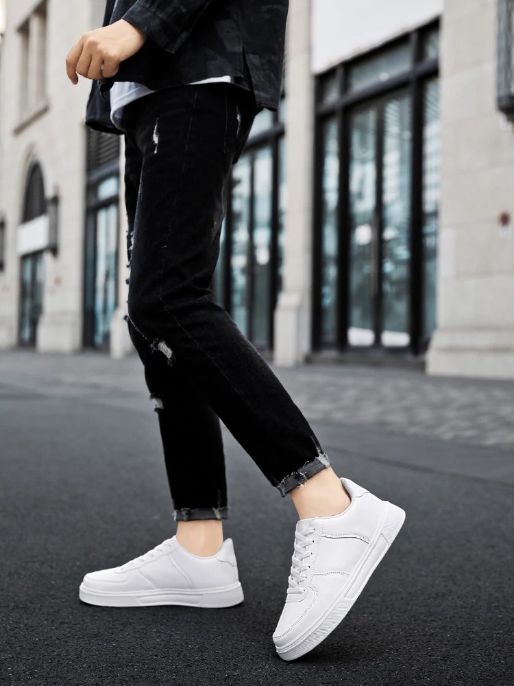 Classic White Sneakers for Men Women Comfort Leather Sneakers Skateboarding Sports Shoes Big Size 47 Men Trainers Basket Homme