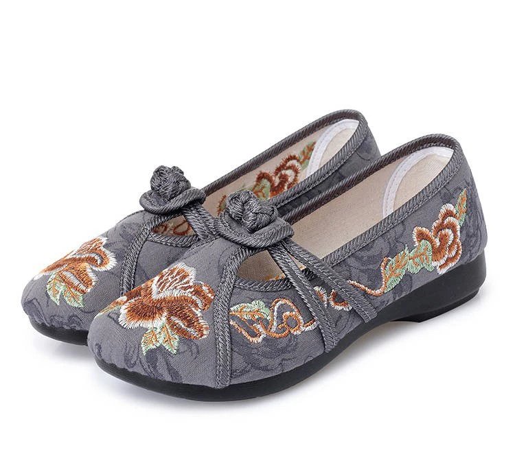 Veowalk Vintage Traditional Style Women Soft Loafers Spring Autumn Slip On Cotton Fabric Flats Comfort Chinese Embroidered Shoes