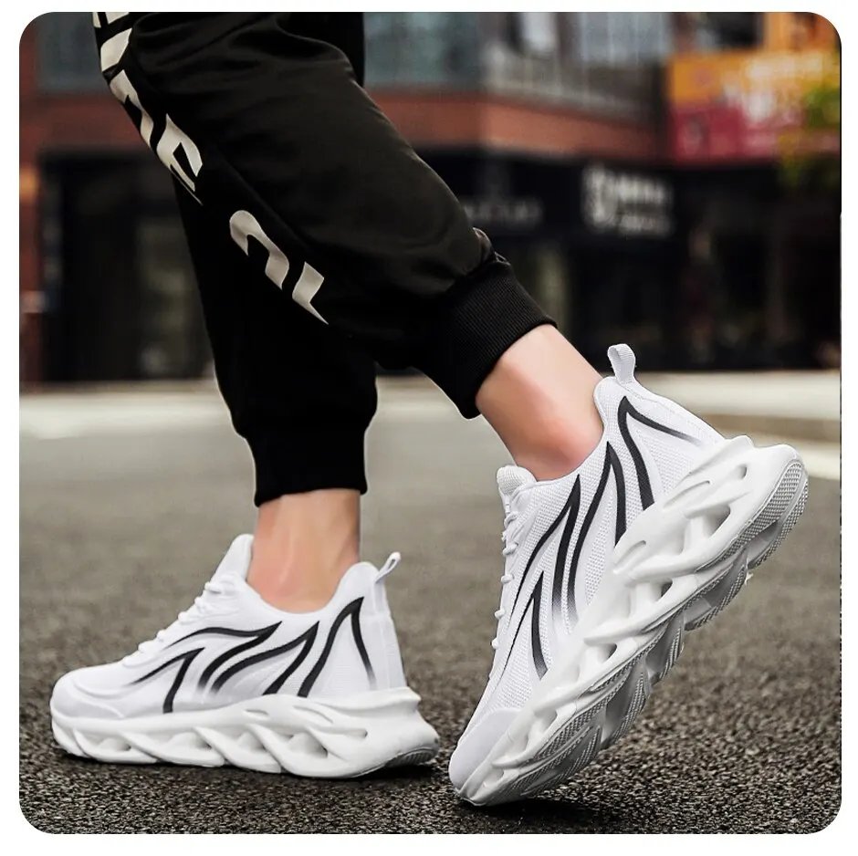 Fashion Running Shoes Men Flame Printed Sneakers Knit Athletic Sports Blade Cushioning Jogging Trainers Lightweight