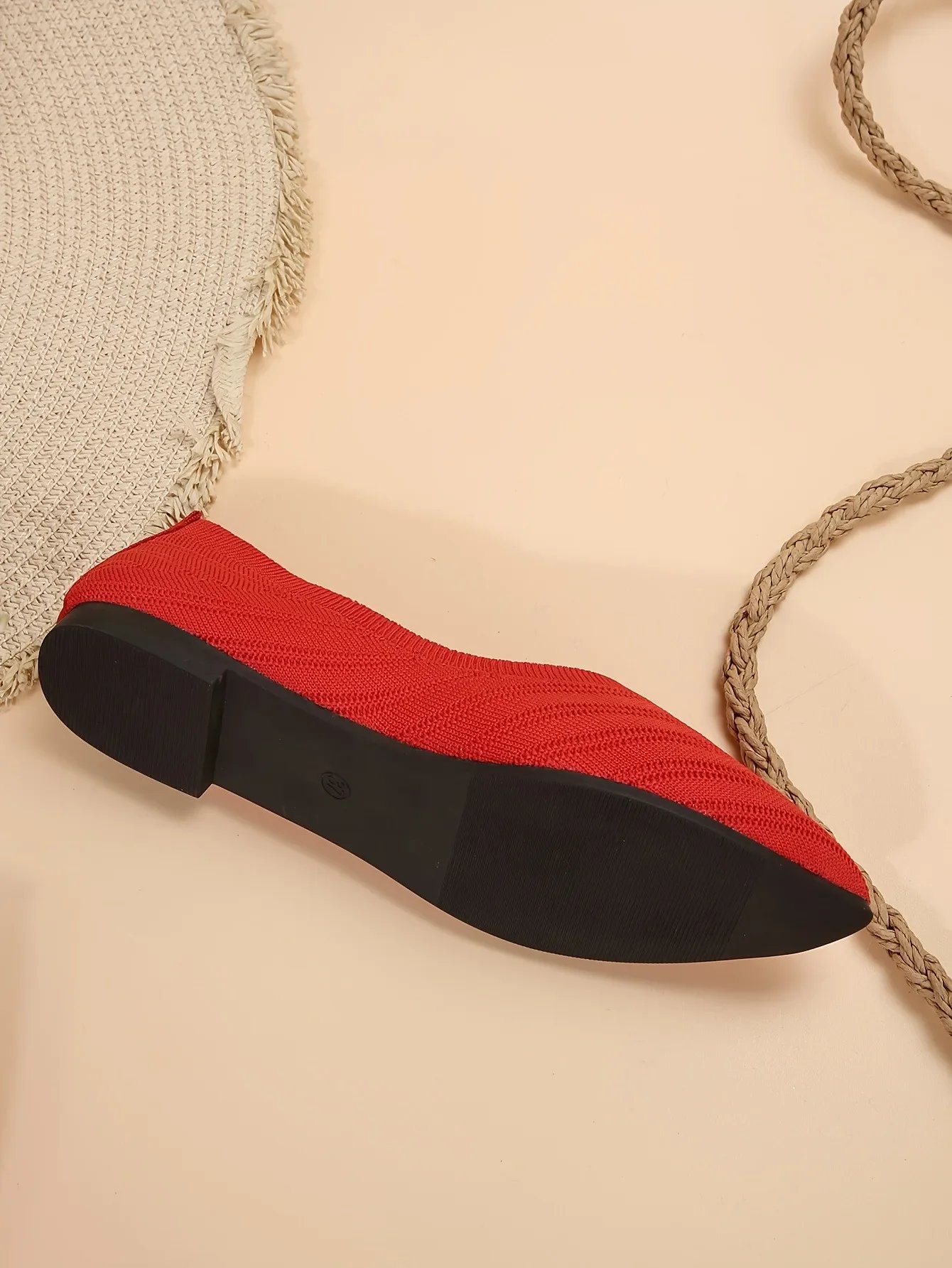 Pointed Toe Flat Shoes Women Solid Color Knitted Slip on Shoes Casual Breathable Ballet Flats Women Loafers Comfort Ladies Shoes