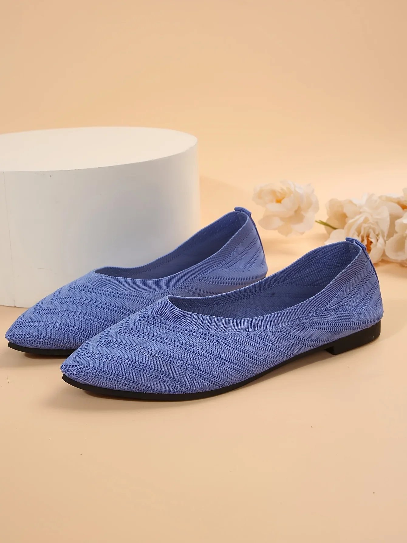 Pointed Toe Flat Shoes Women Solid Color Knitted Slip on Shoes Casual Breathable Ballet Flats Women Loafers Comfort Ladies Shoes