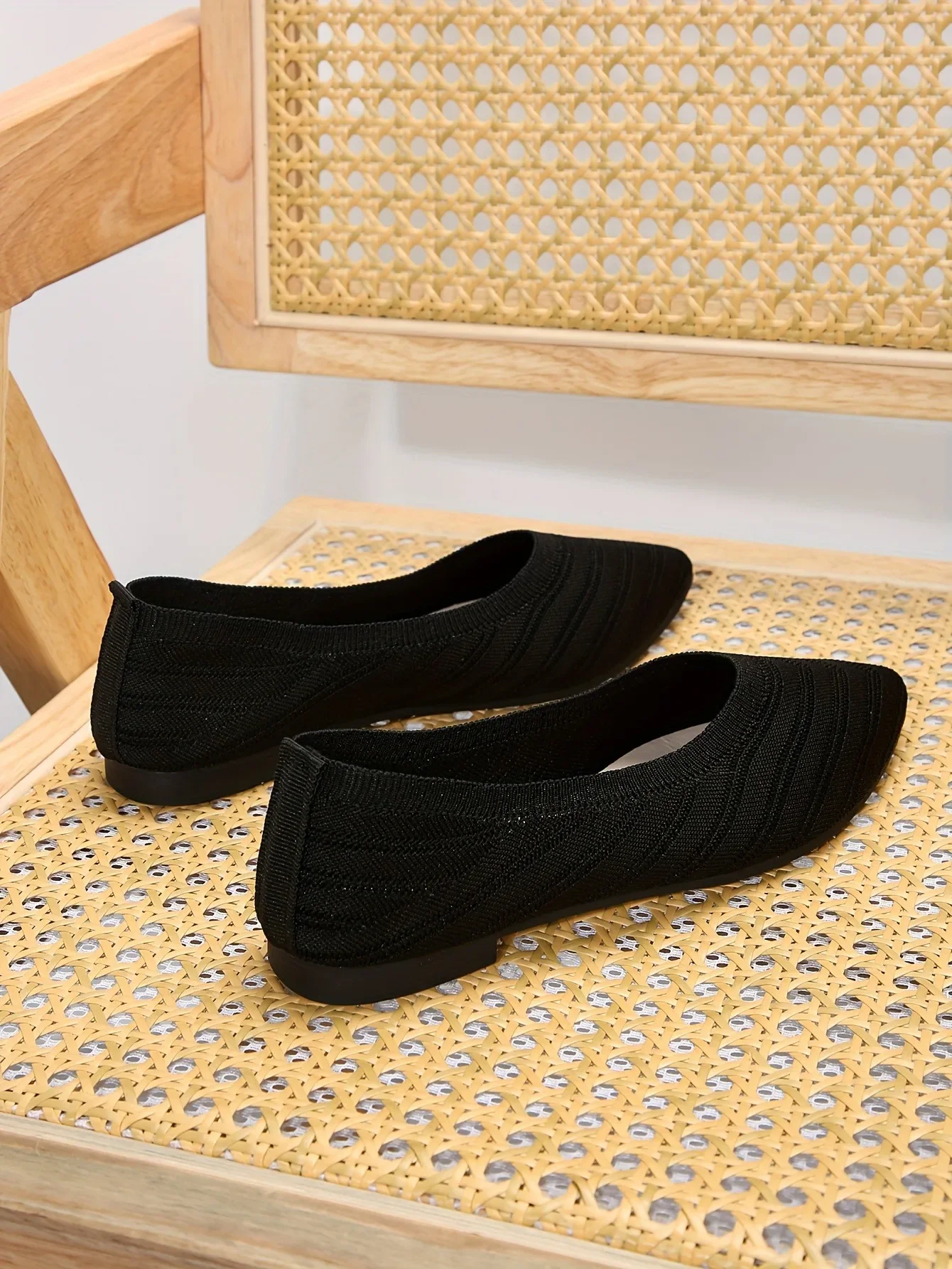 Women's Pointed Toe Flat Shoes Solid Color Knitted Slip on Shoes Casual Breathable Ballet Flats Women Flat Shoes Loafers Women Women's Pointed Toe Flat Shoes Solid Color Knitted Slip on Shoes Casual Breathable Ballet Flats Women Flat Shoes Loafers Women