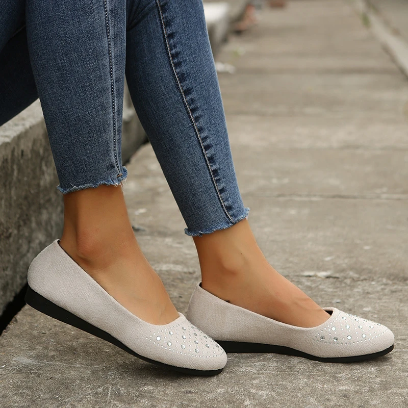 Shiny Crystal Shallow Loafers for Women Lightweight Non-Slip Ballet Flats Woman Black Flock Soft Sole Walking Shoes Female 2024 Shiny Crystal Shallow Loafers for Women Lightweight Non-Slip Ballet Flats Woman Black Flock Soft Sole Walking Shoes Female 2024