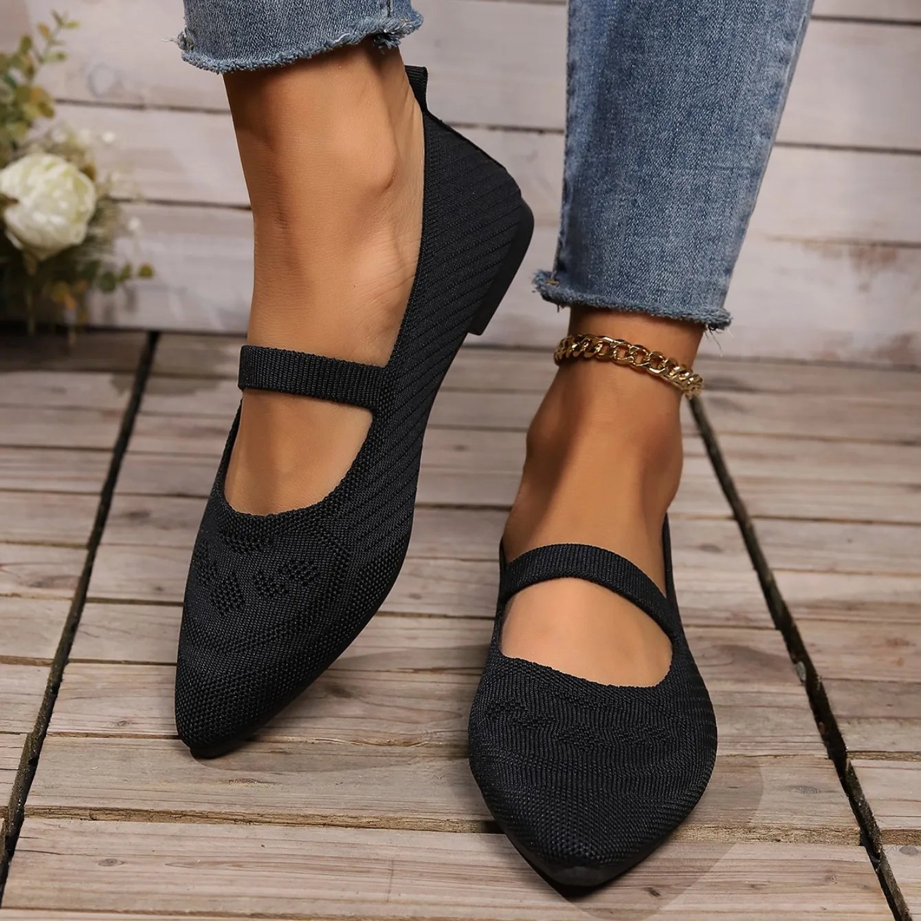 Women Pointed Toe Flat Shoes Solid Color Knitted Slip on Shoes Casual Breathable Ballet Flats Women Flat Shoes Loafers Women