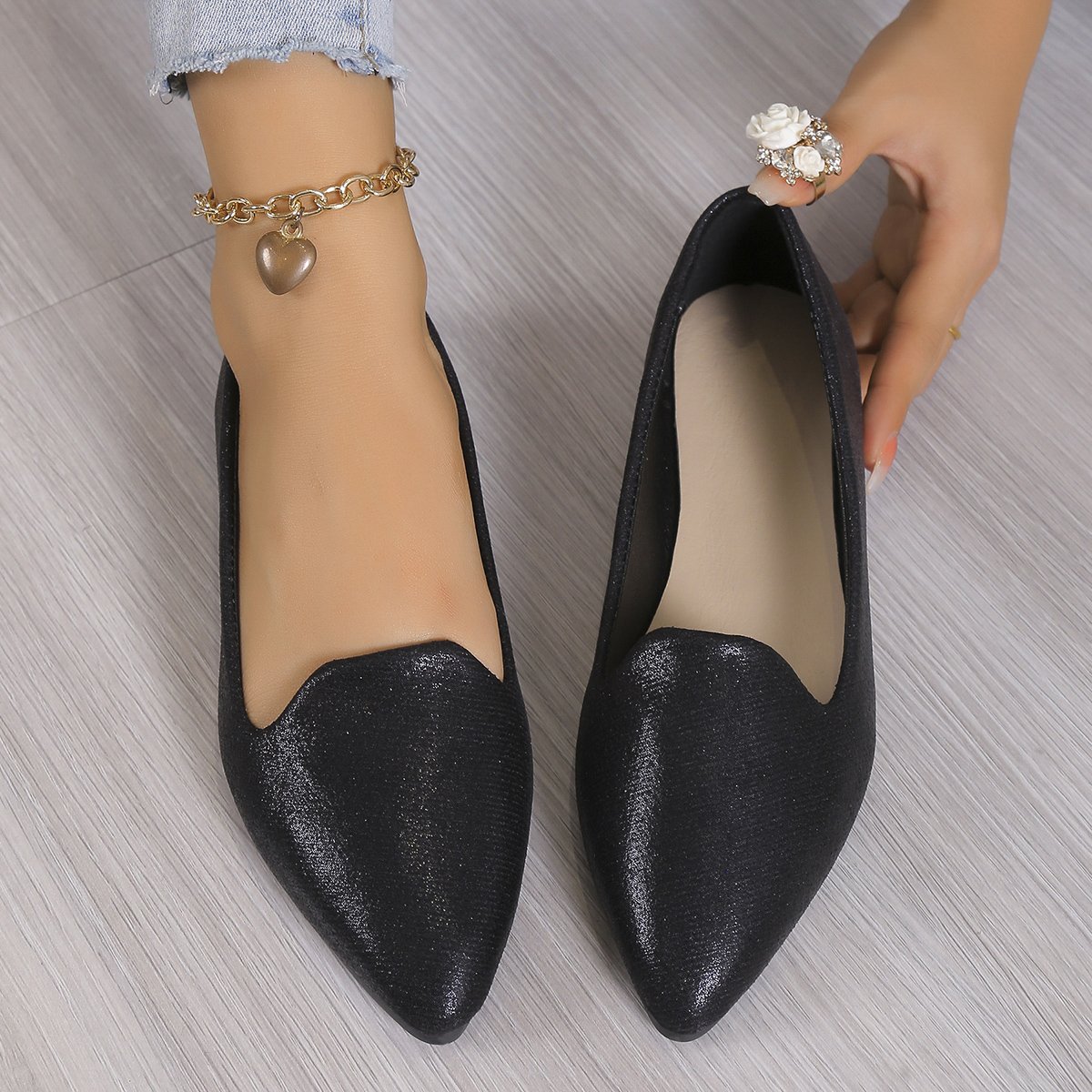 2024 Fashion Slip on Loafers Breathable Stretch Ballet Shallow Flats Women Soft Bottom Pointed Toe Boat Shoes plus size 43 2024 Fashion Slip on Loafers Breathable Stretch Ballet Shallow Flats Women Soft Bottom Pointed Toe Boat Shoes plus size 43