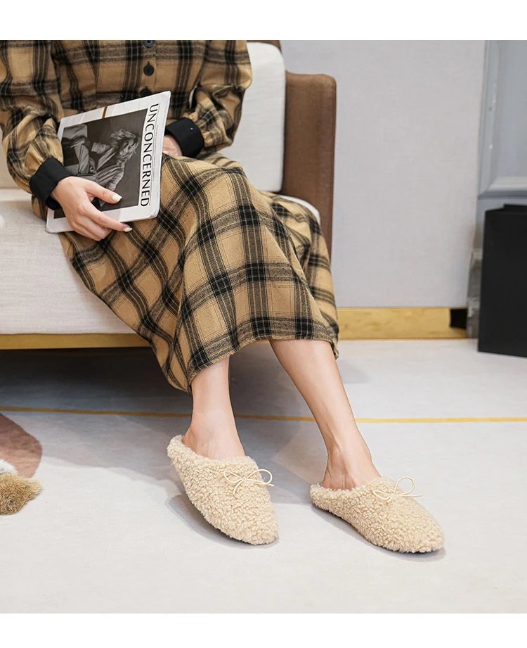 Luxury Lambwool Moccasins Femme Winter Cotton Shoes Women Warm Plush Loafers Comfy Curly Sheep Fur Flats Woman Large Size 40-43