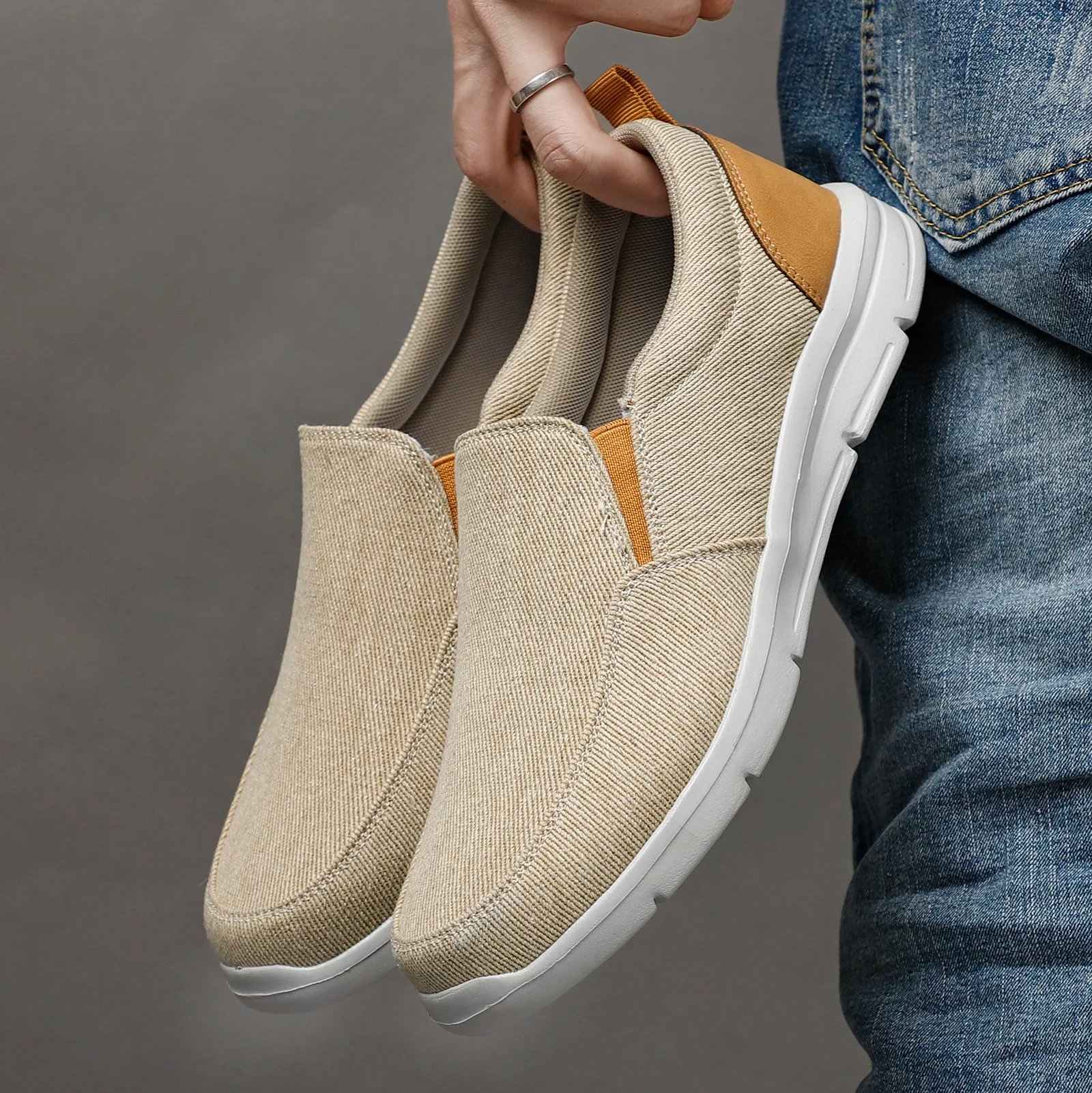 Men Shoes Summer Canvas Shoes Breathable Comfortable Outdoor Slip On Walking Sneakers Classic Loafers For Men