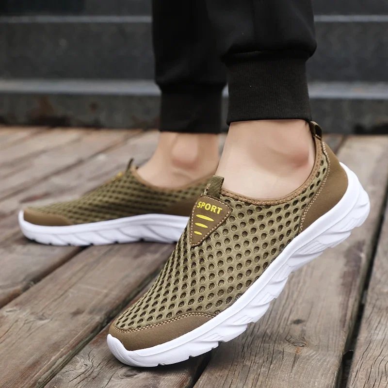 2023 New Sneakers Men Breathable Mesh Lightweight Casual Walking Man Shoes Slip-On Driving Men Loafers Zapatos Casuales