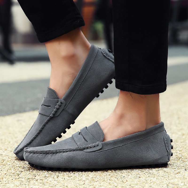 High Quality Suede Men Casual Shoes Light Non-slip Mens Driving Shoes Slip on Flats Loafers Leather Shoes 10 Colors Size 38-49