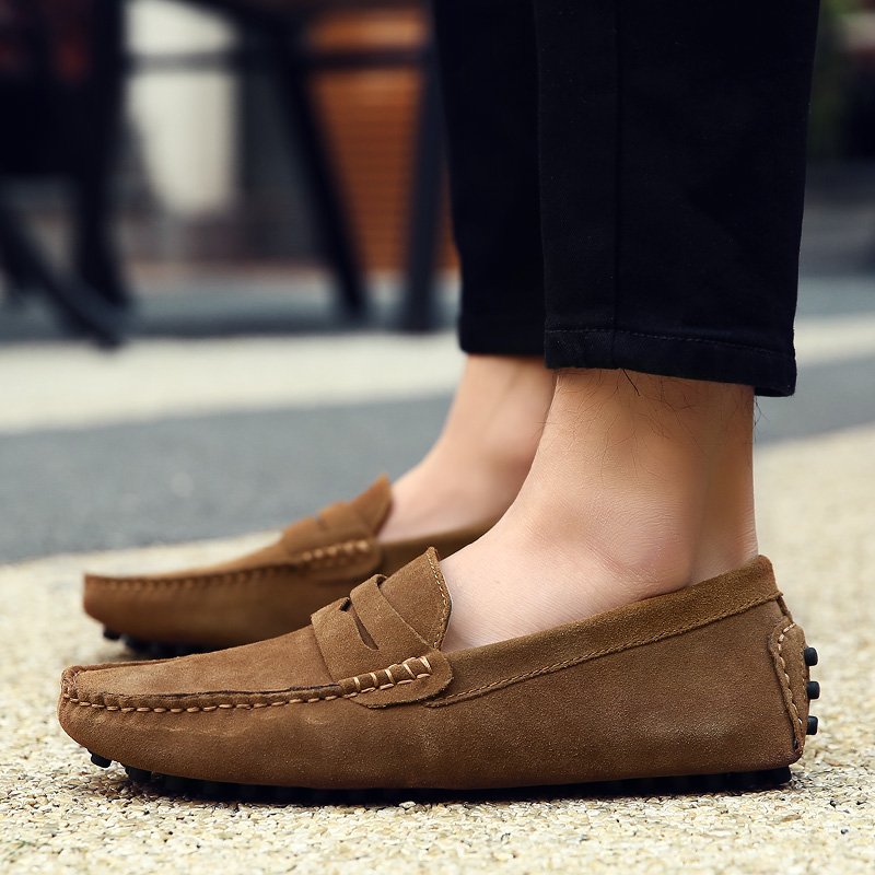High Quality Suede Men Casual Shoes Light Non-slip Mens Driving Shoes Slip on Flats Loafers Leather Shoes 10 Colors Size 38-49
