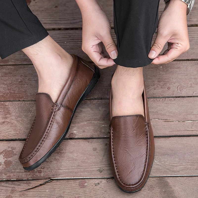 Genuine Leather Men Shoes Casual Luxury Brand Men Loafers Italian Moccasins Breathable Slip on Men Driving Shoes Chaussure Homme