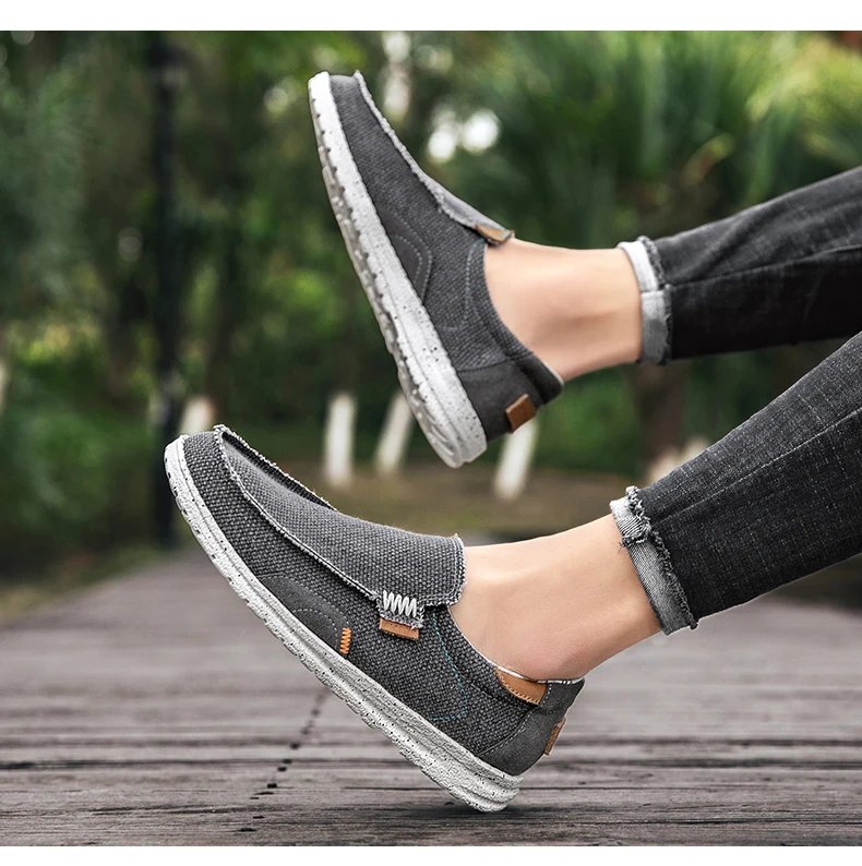 Summer Breathable Canvas Shoes Men Loafers Slip On Light Sneakers Comfty Casual Men Shoes Lightweight Flats Men Walking Zapatos