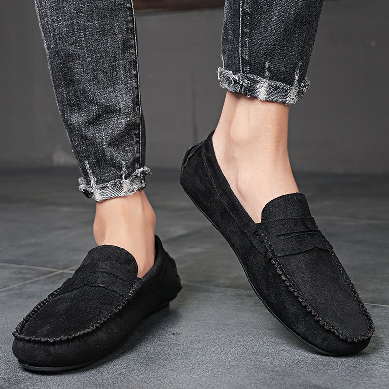 Fashion Lightweight Suede Men Casual Shoes Lazy Shoes Male Breathable Slip-on Mens Driving Shoes Comfortable Loafers Moccasins