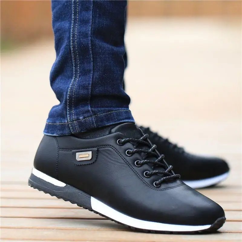 Men's Casual Shoes Fashion Leather Business Outdoor Sports Shoes Soft Bottom Sneakers Male Walking Flat Footwear Zapatos Hombres