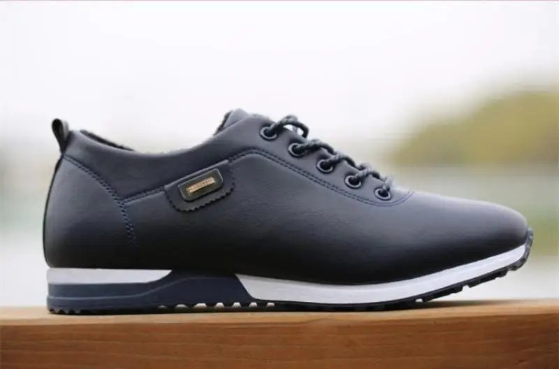 Men's Casual Shoes Fashion Leather Business Outdoor Sports Shoes Soft Bottom Sneakers Male Walking Flat Footwear Zapatos Hombres