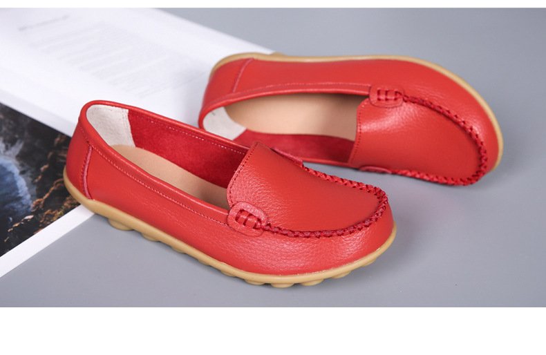 Genuine Leather Shoes Woman Soft Boat shoes for Women Flats shoes Big size 35-44 Ladies Loafers Non-Slip Sturdy Sole