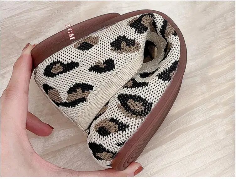 Size 42 Striped Flats Women Loafers Spring Summer Casual Shoes Flat Heel Non-slip Sole Barefoot Shoes TPR Sneakers Square Toe