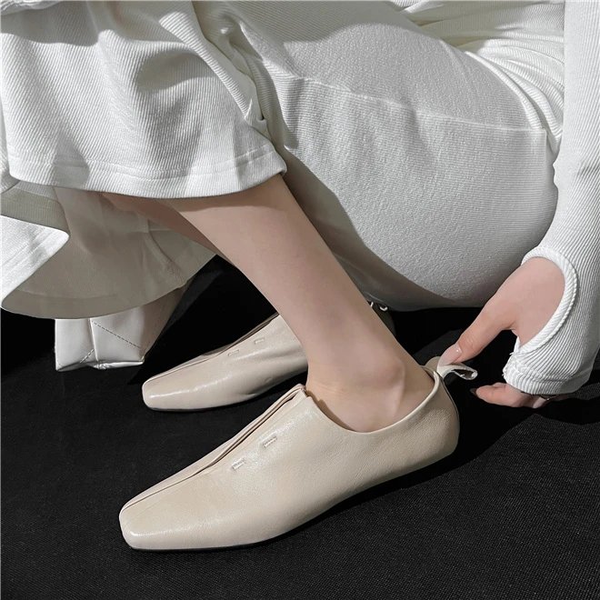 Women Flat Shoes Genuine Leather Sheepskin Comfort Flats Slip On Silver Beige Simple Shoes Spring Autumn Soft Loafers Square Toe