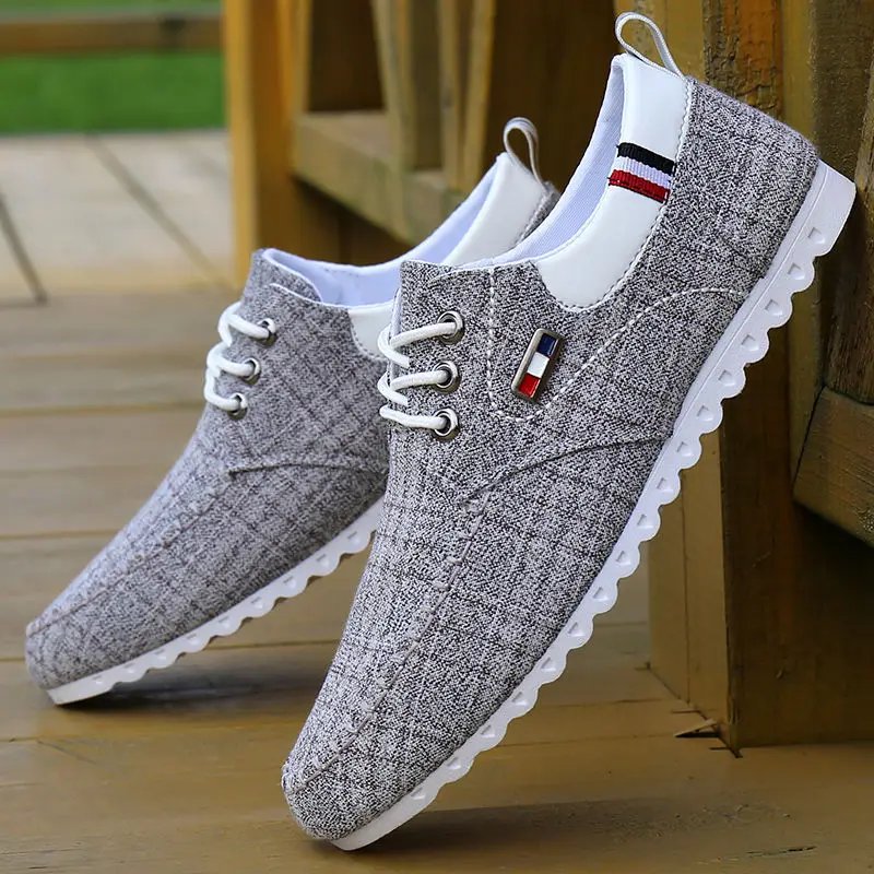 2024 Breathable Solid Color Slip Men Driving Shoes Spring And Autumn New Style Breathable Men's Peas Shoes the British Sneakers