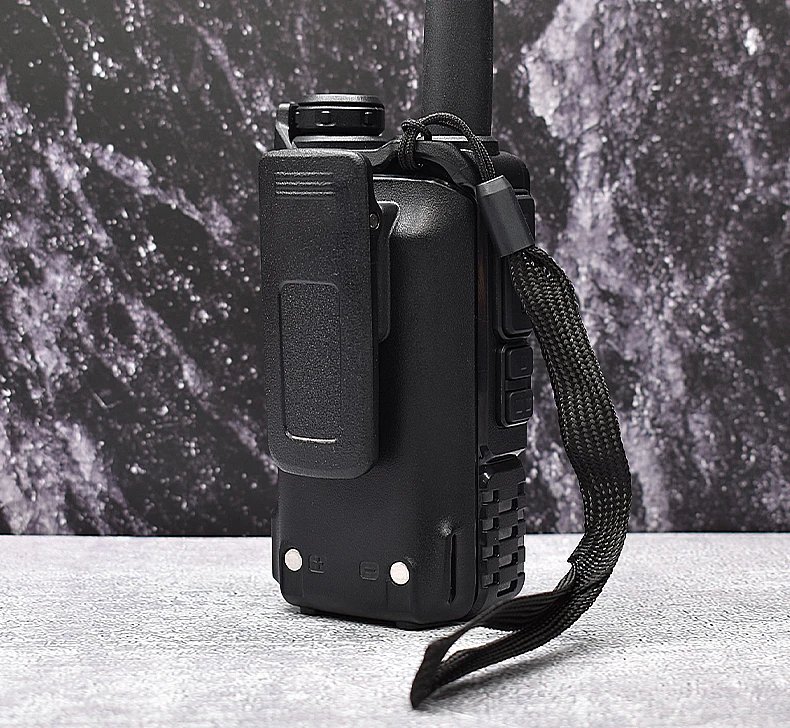 UV 5R Plus Walkie Talkie Portable Am Fm Two Way Radio Commutator VHF Station K5 Receiver Ham Wireless Set Long Range UV 5R Plus Walkie Talkie Portable Am Fm Two Way Radio Commutator VHF Station K5 Receiver Ham Wireless Set Long Range