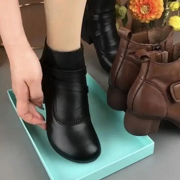 New Fashion Strappy Boots Woman Winter 2023 Shoes for Women Autumn Leather Ankle Boots Hook Loop Booties Ladies Green Retro Shoe