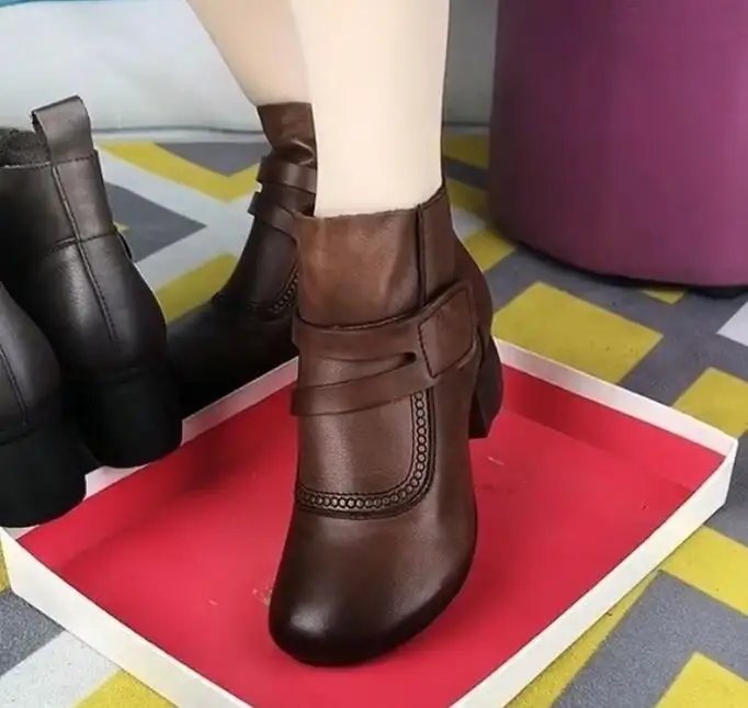 New Fashion Strappy Boots Woman Winter 2023 Shoes for Women Autumn Leather Ankle Boots Hook Loop Booties Ladies Green Retro Shoe