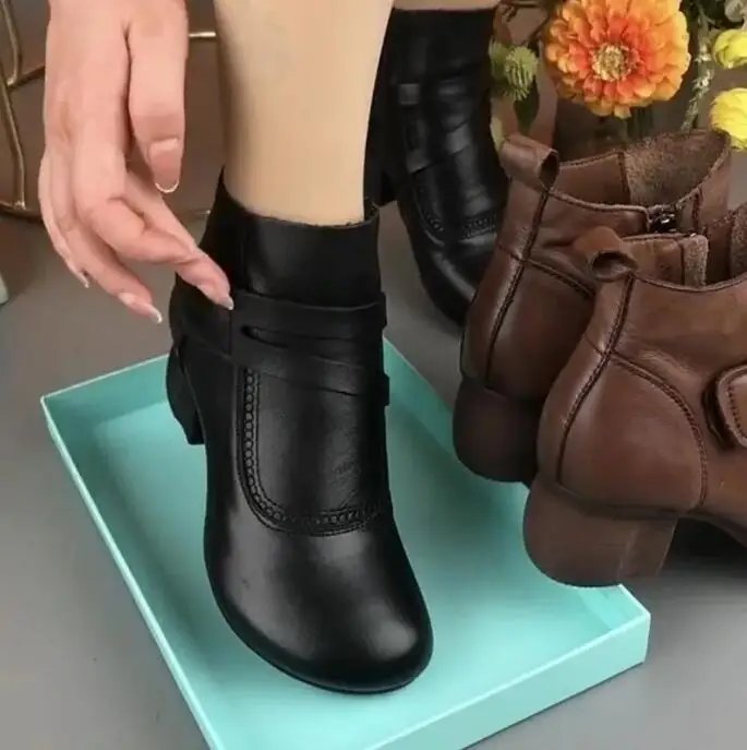 New Fashion Strappy Boots Woman Winter 2023 Shoes for Women Autumn Leather Ankle Boots Hook Loop Booties Ladies Green Retro Shoe