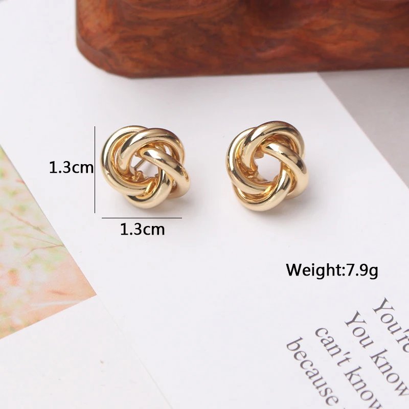 Tiny Metal Stud Earrings for Women Gold Color Twist Round Earrings Small Unusual Earrings boucles d'oreilles Fashion Jewelry Tiny Metal Stud Earrings for Women Gold Color Twist Round Earrings Small Unusual Earrings boucles d'oreilles Fashion Jewelry