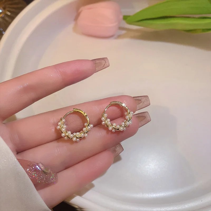 2024 Korean New Simple Temperament Circle Pearl Earrings Fashion Small Versatile Earrings Women's Jewelry