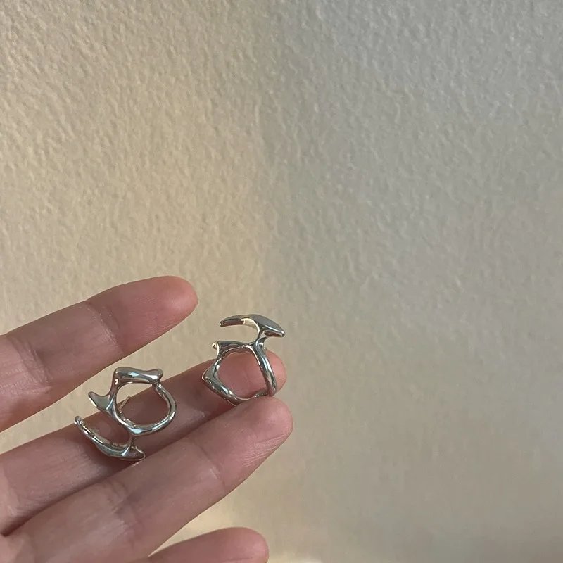 Irregular Liquid Metal Hollow Earrings Style Hip-Hop Punk Fashion Personality Long Earrings Ms Girl Travel Accessories Irregular Liquid Metal Hollow Earrings Style Hip-Hop Punk Fashion Personality Long Earrings Ms Girl Travel Accessories