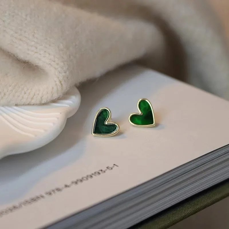Cute Korean Earrings Heart Bling Zircon Vintage Dark Green Versatile Gold Color Earring for Women Fashion Jewelry 2023 New Gift