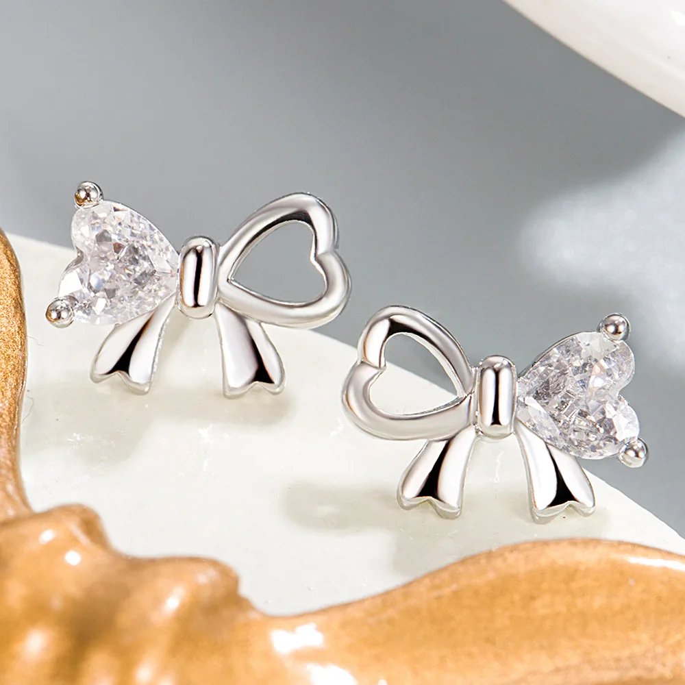 925 Sterling Silver Female Luxury Crystal Round Stud Earrings Vintage Wedding Jewelry White Zircon Stone Earrings Wholesale