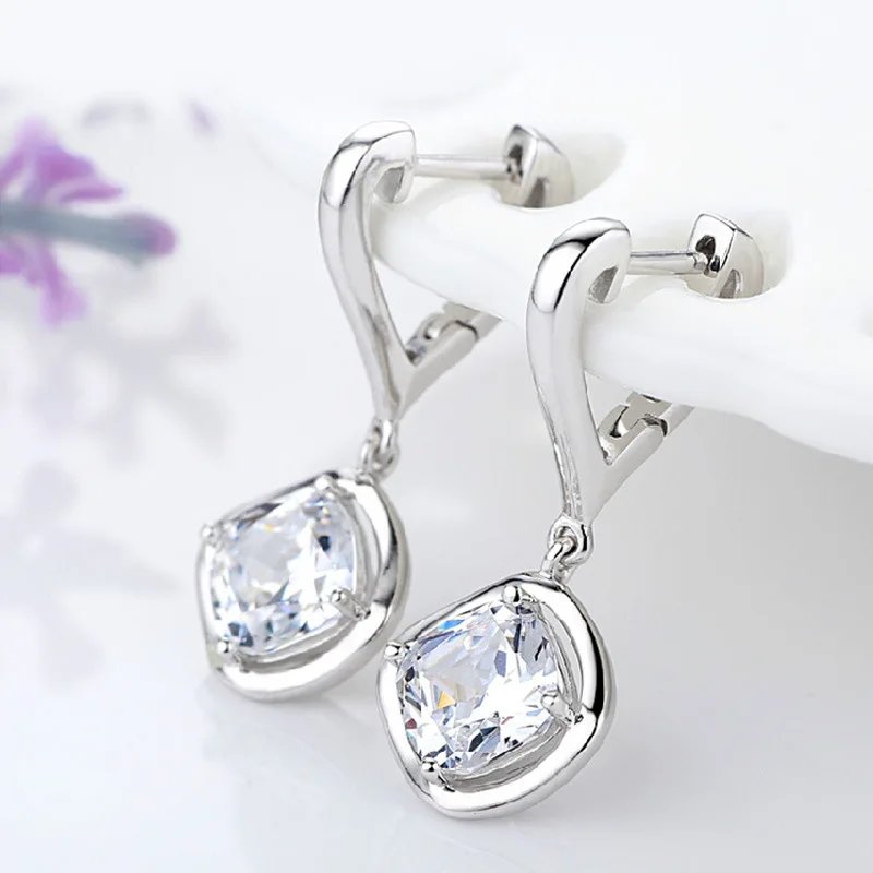 925 Sterling Silver Female Luxury Crystal Round Stud Earrings Vintage Wedding Jewelry White Zircon Stone Earrings Wholesale