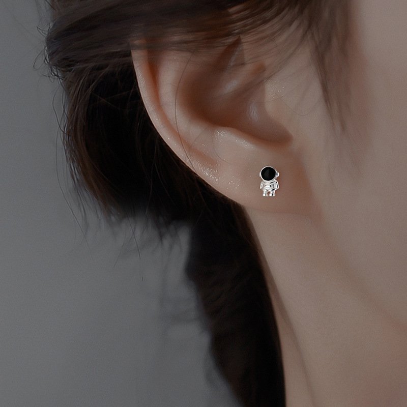 Silver-plate Asymmetric Cute Space Astronaut Planet Opal Stud Earrings for Women Silver Color Lovely Simple Ear Piercing Jewelry Silver-plate Asymmetric Cute Space Astronaut Planet Opal Stud Earrings for Women Silver Color Lovely Simple Ear Piercing Jewelry