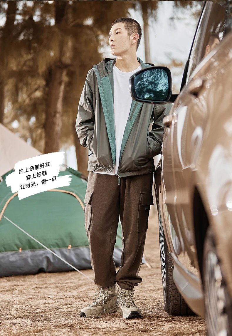 O.Z.TESHI Cow Leather Hiking boots Men waterproof hunting shoes Tactical Desert Combat Ankle Boots Male casual mountian Sneakers