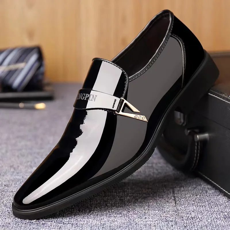 Men Lacquer Leather Shoes Men Business Leather Shoes Korean Edition British Pointed Set Men Leather Shoes Men Lacquer Leather Shoes Men Business Leather Shoes Korean Edition British Pointed Set Men Leather Shoes