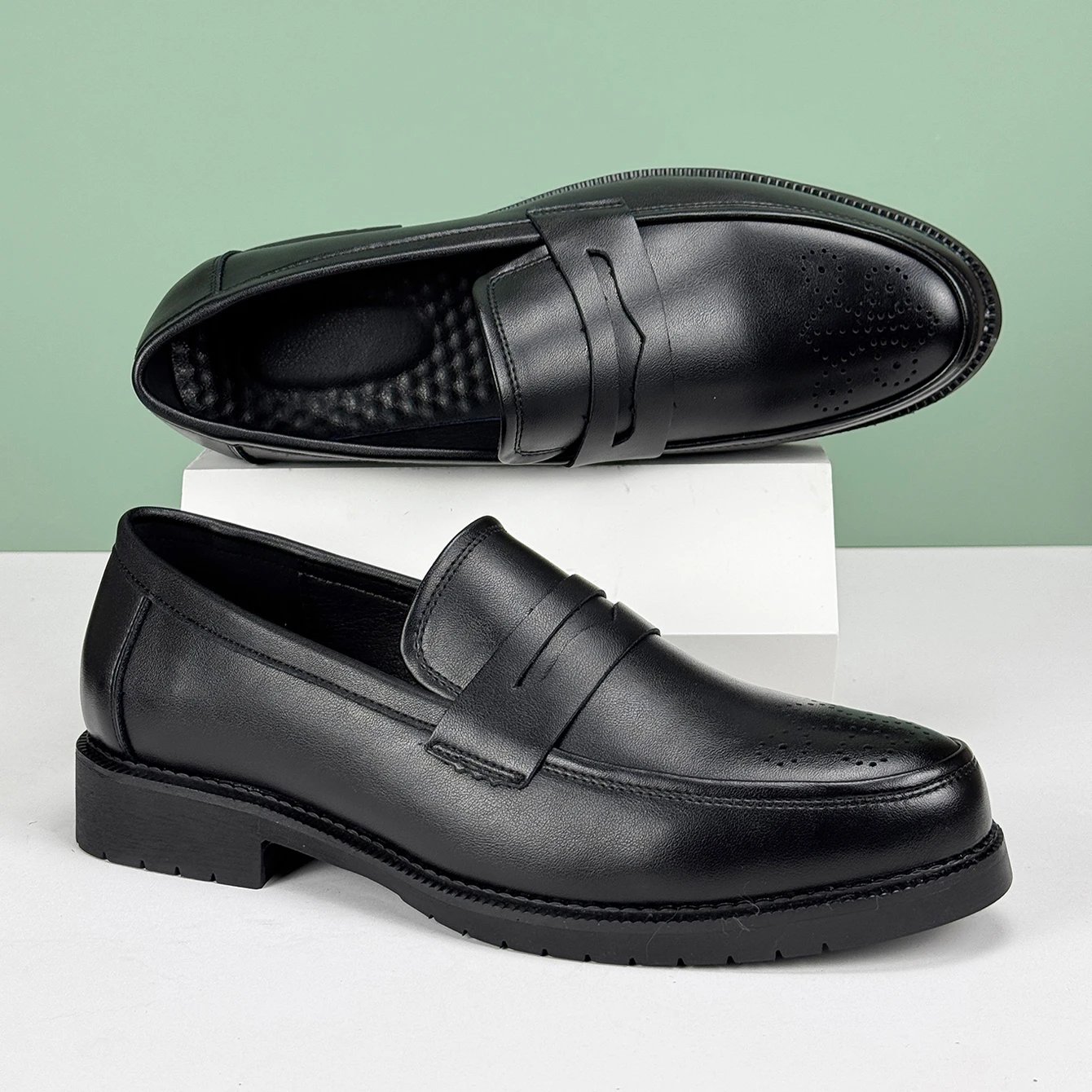 Men's Formal Leather Shoes British Style Oxford Loafers Round Toe Breathable Non-Slip Business Dress Wedding Office Casual Shos
