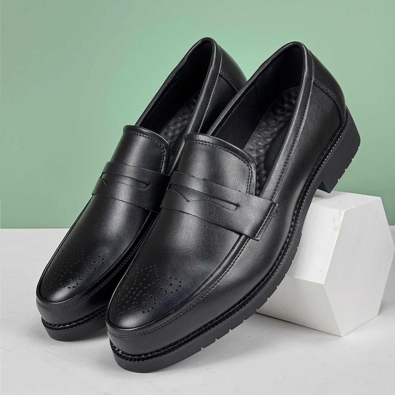 Men's Formal Leather Shoes British Style Oxford Loafers Round Toe Breathable Non-Slip Business Dress Wedding Office Casual Shos