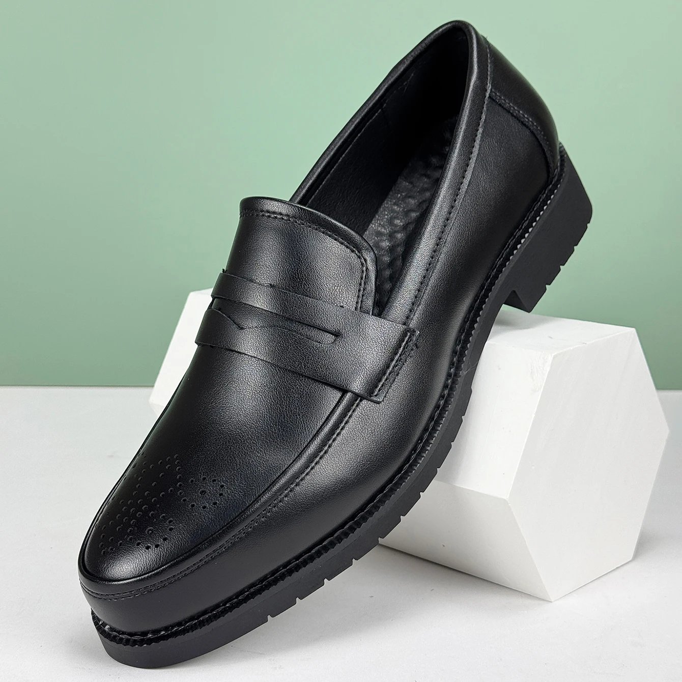 Men's Formal Leather Shoes British Style Oxford Loafers Round Toe Breathable Non-Slip Business Dress Wedding Office Casual Shos