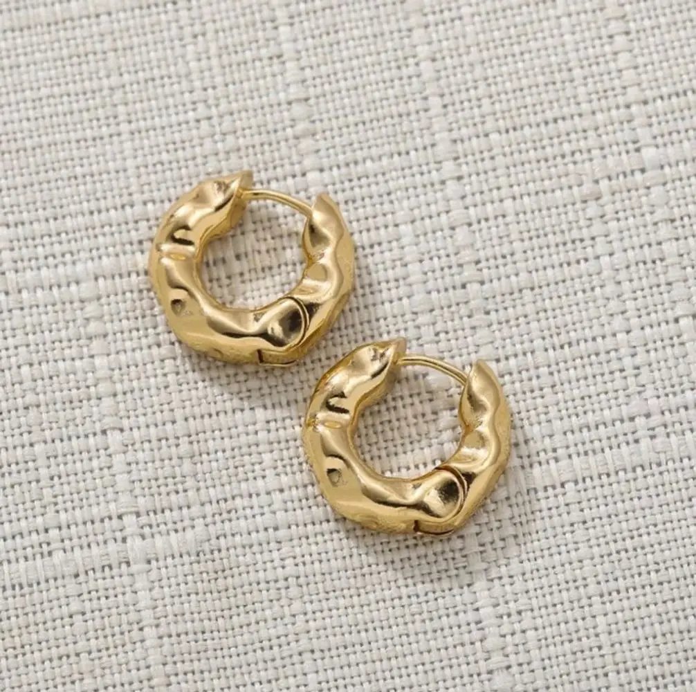 Mariasz Minimalist New Hot Sell Trendy Plated Gold Color Circle Earrings for Women Ear Hoop Earring Classic Jewelry Mariasz Minimalist New Hot Sell Trendy Plated Gold Color Circle Earrings for Women Ear Hoop Earring Classic Jewelry