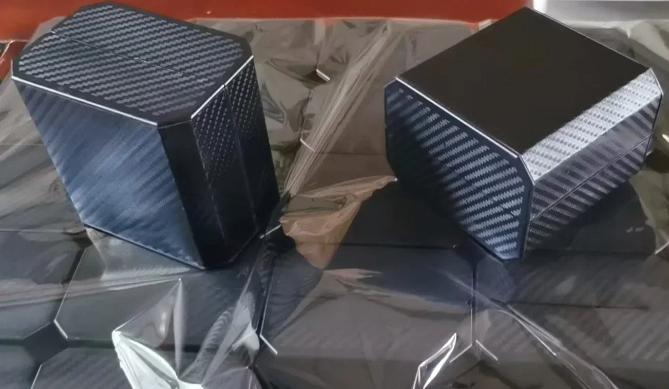 Black Single Watch Gift Box with Pillow PU Leather Wristwatch Display Case Organizer for Men Clamshell PU leather watch case