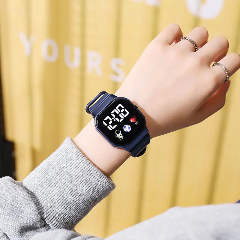 2023 LED Digital Watch For Kids Boys Sports Waterproof Watches Girls Silicone Digital Watch Casual Childrens Electronic Reloj