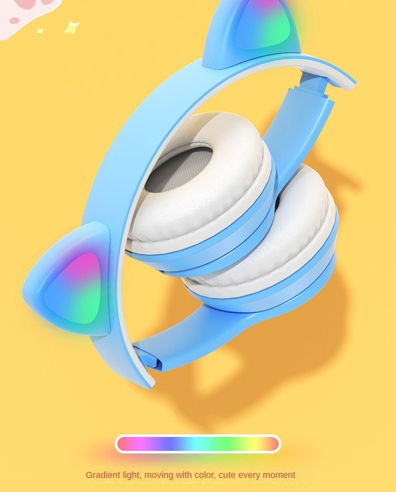 P47M Wireless Headphone Flash Light Cute Cat Ears Fone with Mic Control LED Stereo Music Helmet Phone Bluetooth Headset Gift