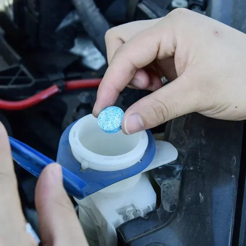 &zwnj;All-Season Windshield Washer Effervescent Tablet (Solid Concentrate) Shellac-Free Formula