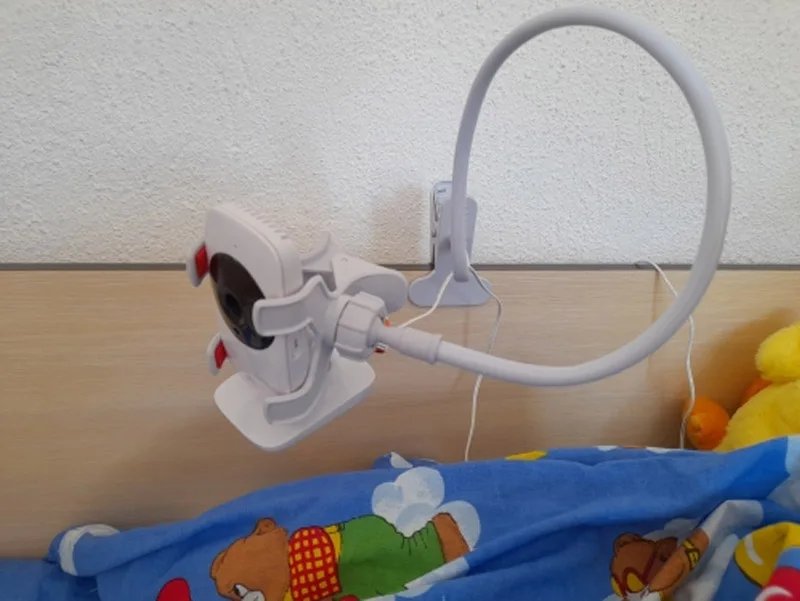 Flexible 360 Clip Desktop Mount Bracket Phone Stand Universal Phone Holder Long Arm Cell Phone Support for Bedroom KitchenParlor